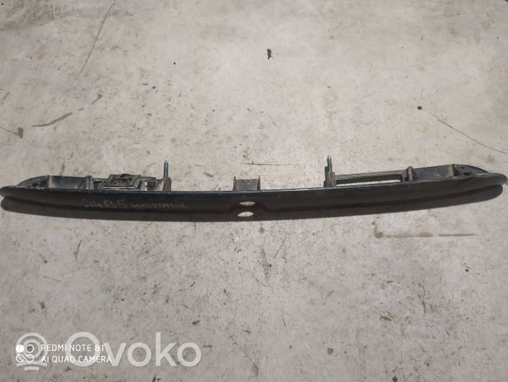 Audi A4 S4 B5 8D Listwa oświetlenie tylnej tablicy rejestracyjnej 8D9827574