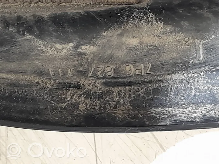 Volkswagen Touareg II Amortyzator klapy tylnej bagażnika 7P6827851A