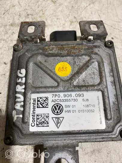 Volkswagen Touareg II Unité de commande / module de pompe à carburant 7P0906093