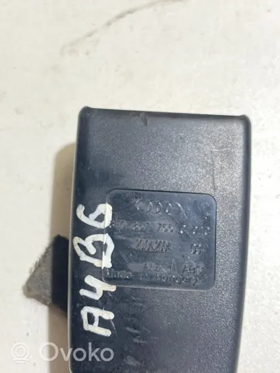 Audi A4 S4 B6 8E 8H Boucle de ceinture de sécurité avant 8E0857755C