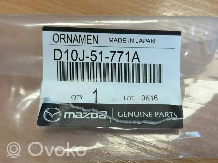 Mazda CX-3 Logo/stemma case automobilistiche D10J51771A