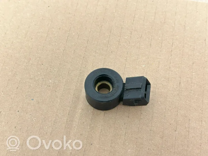 Mercedes-Benz C W204 Sensor de petardeo del motor A0061533628