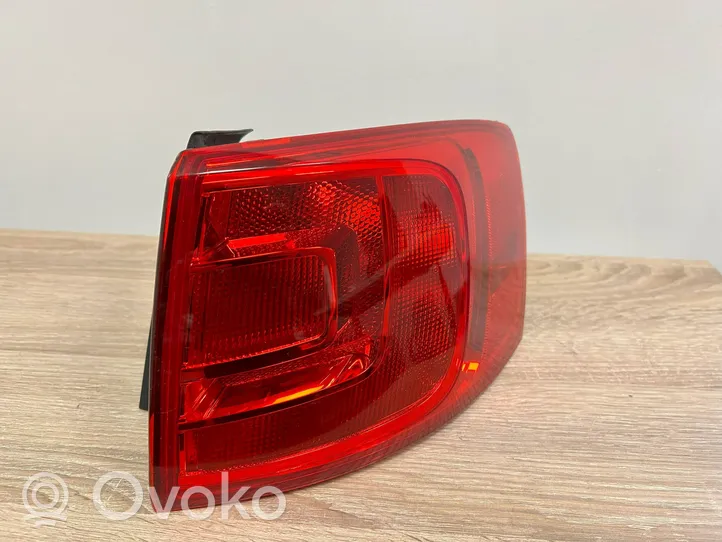 Volkswagen Jetta VI Lampa tylna 5C694509D