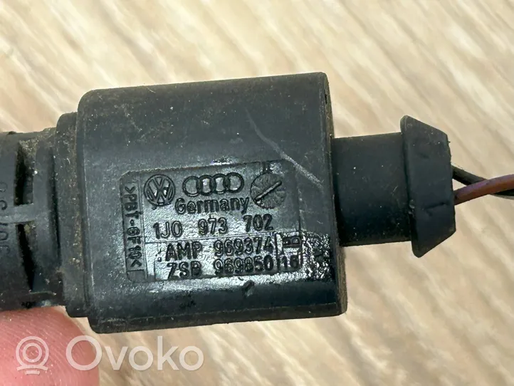 Volkswagen PASSAT B6 Faisceau de câblage de phare 7H0941165