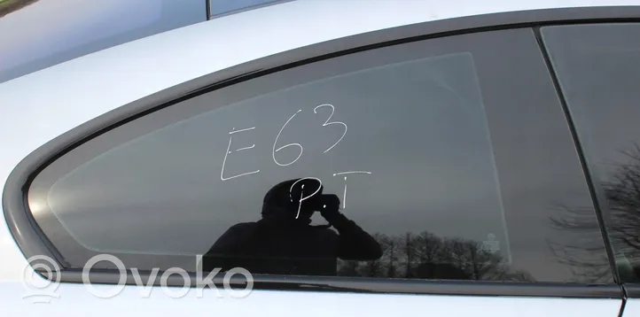 BMW 6 E63 E64 Fenêtre latérale avant / vitre triangulaire 