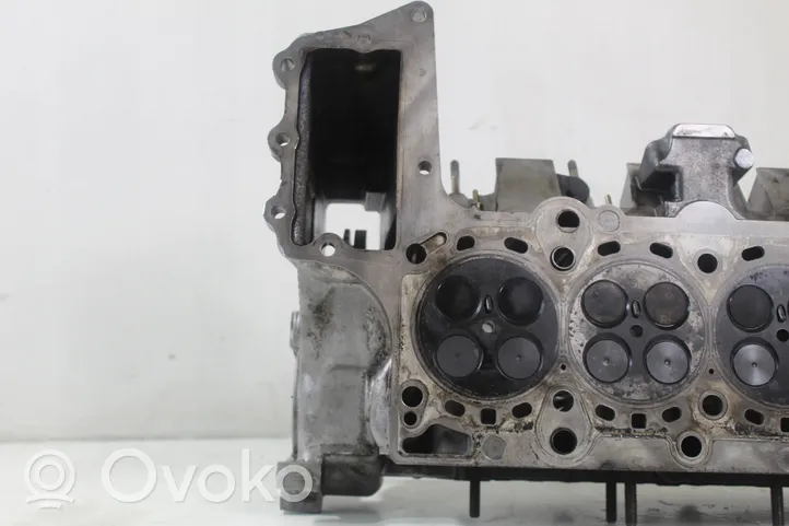 BMW 5 E60 E61 Culata del motor 7781211