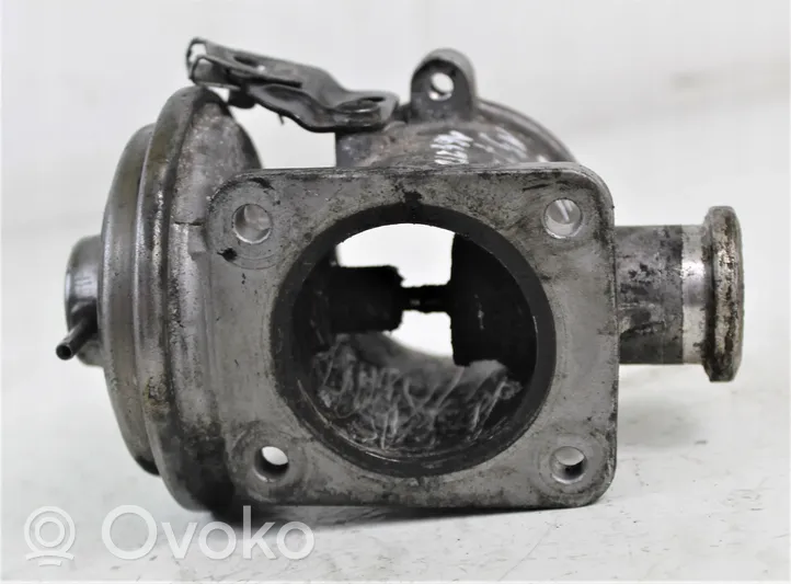 BMW 5 E60 E61 AGR Thermostat 7791480