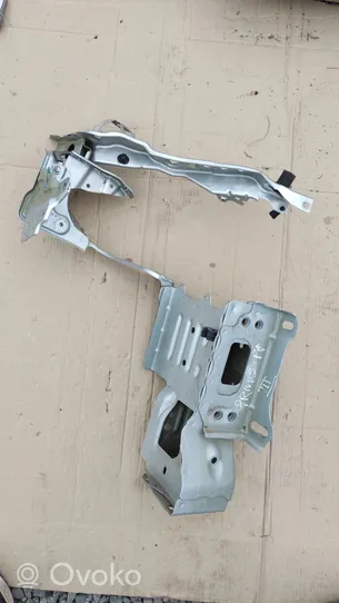 Toyota Prius (XW30) Front piece kit 