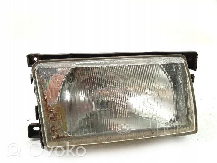 Volkswagen Polo II 86C 2F Headlight/headlamp PRAWA