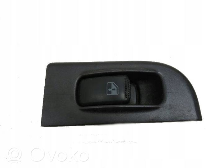 Hyundai Trajet Logu pacēlāju vadības slēdzis (-dži) 93585-3A100