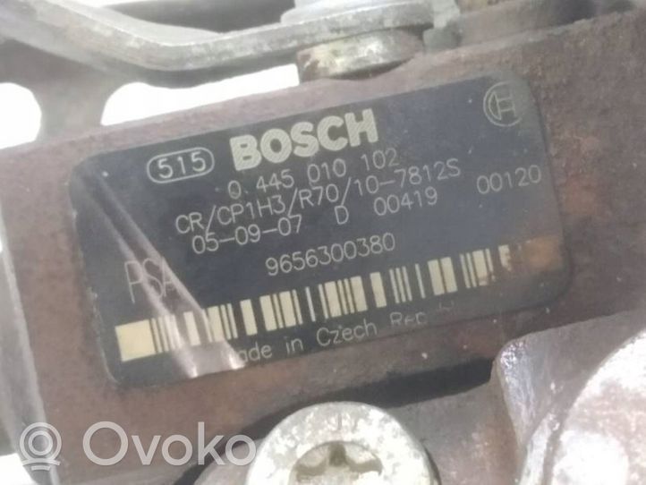 Peugeot 307 Polttoaineen ruiskutuksen suurpainepumppu 9656300380