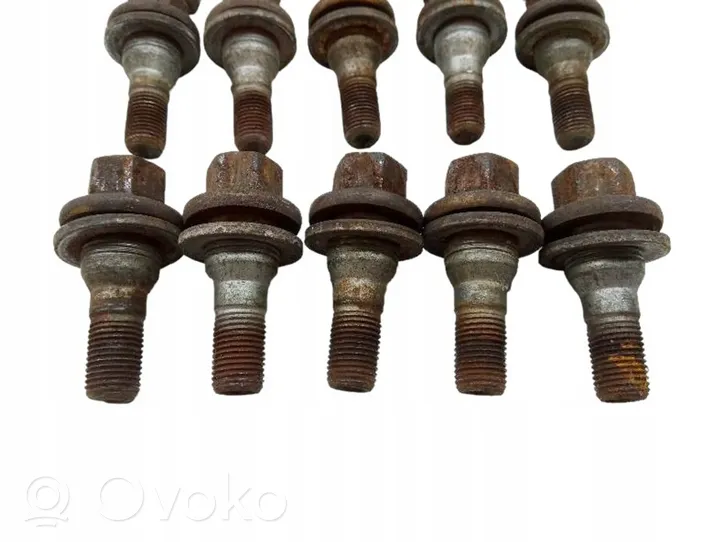 Citroen C5 Nuts/bolts M12