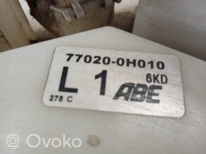 Toyota Aygo AB10 Polttoainesäiliön pumppu 77020-0H010