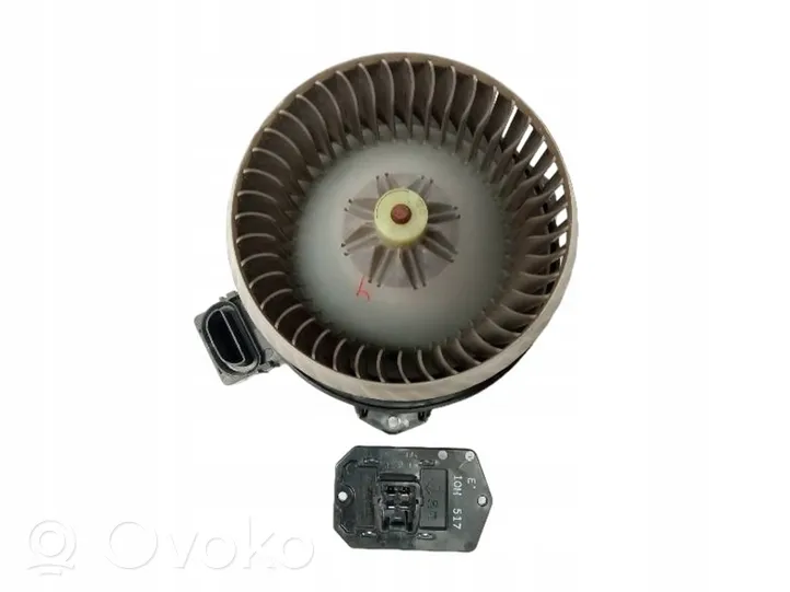 Toyota Yaris Ventola riscaldamento/ventilatore abitacolo 