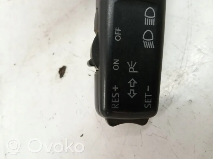 Volkswagen Touran I Wiper turn signal indicator stalk/switch 1K0959653