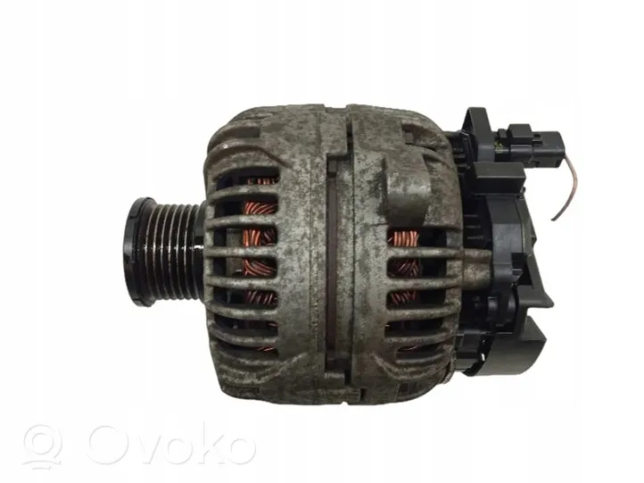 Renault Laguna II Generatore/alternatore 0124525076