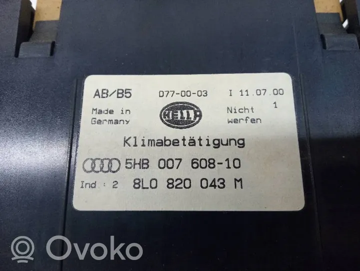 Audi A3 S3 8L Oro kondicionieriaus/ klimato/ pečiuko valdymo blokas (salone) 8L0820043M