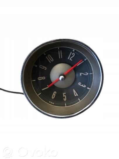 311919201 Volkswagen Typ3 Horloge 38.82 OVOKO