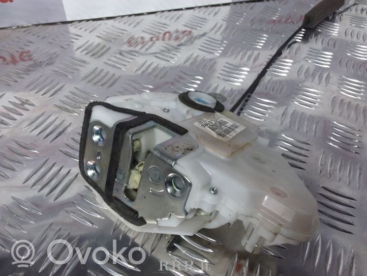 Honda CR-V Etuoven lukko 