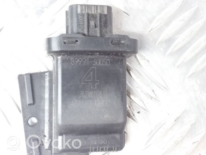 Toyota RAV 4 (XA30) Module confort 8999130050