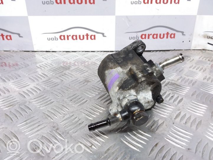 Toyota Avensis T220 Alipainepumppu 2930027020