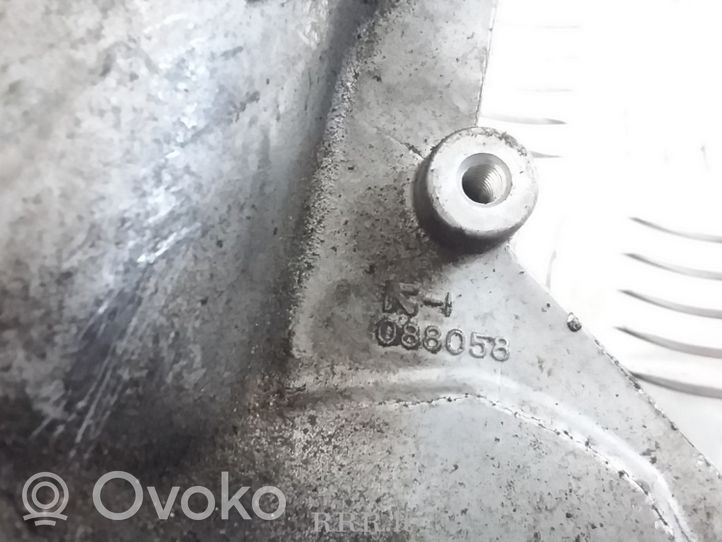 Honda CR-V Mocowanie / uchwyt filtra oleju 088058