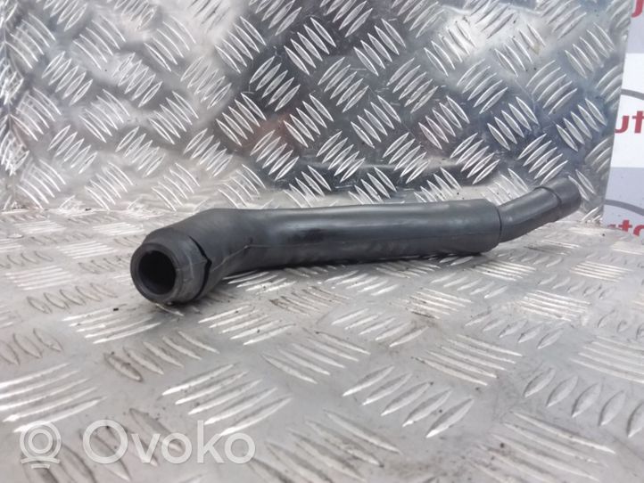 Mercedes-Benz Sprinter W906 Sfiato/tubo di sfiato/tubo flessibile A6510100882