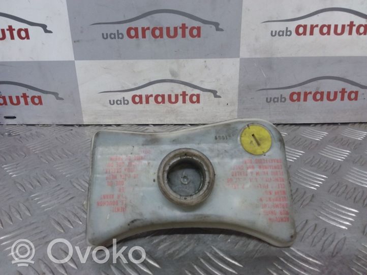 Audi A6 S6 C5 4B Serbatoio di compensazione del liquido del freno 320670094