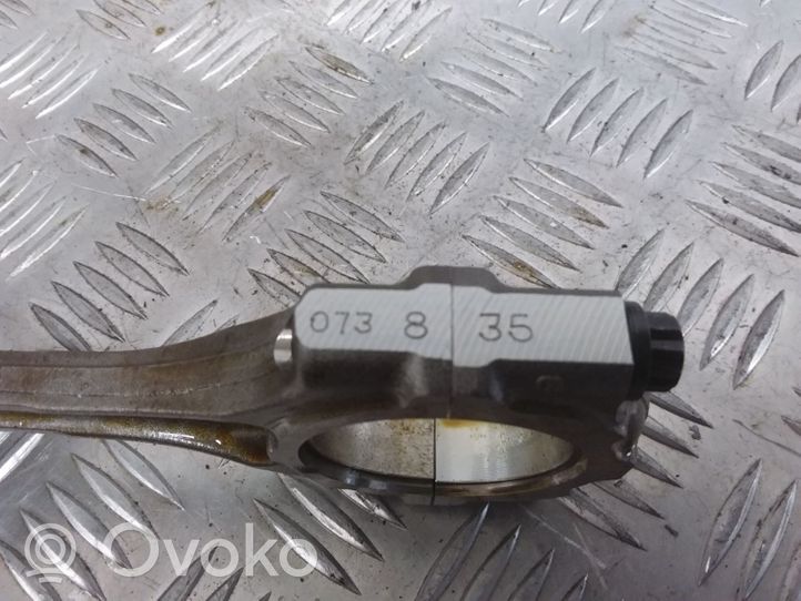 Toyota Verso Piston avec bielle 073835