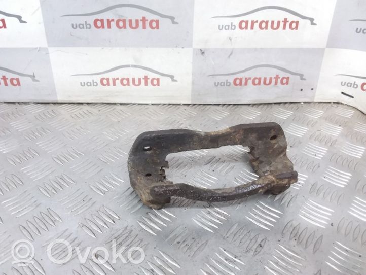 Mazda 626 Supporto della pinza del freno anteriore 