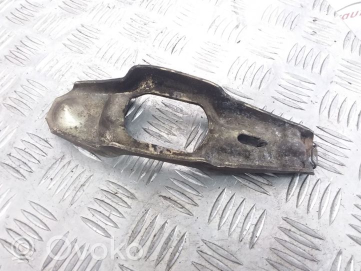 Audi A4 S4 B5 8D Forcella del braccio di rilascio della frizione 012141719B