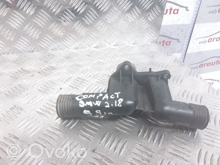 BMW 3 E36 Termostaatin kotelo 1743017