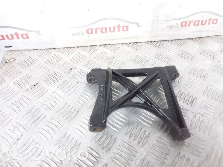 Toyota Corolla Verso E121 Support, suspension du moteur 171180G010