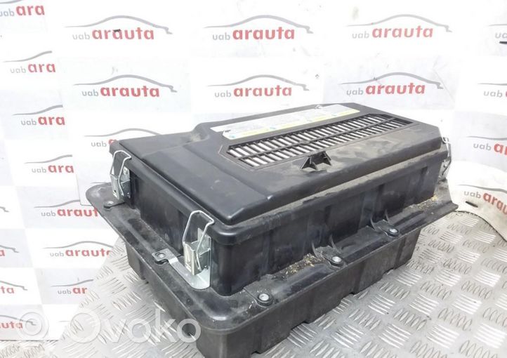 Volkswagen Touareg I Support boîte de batterie 7L0801283D