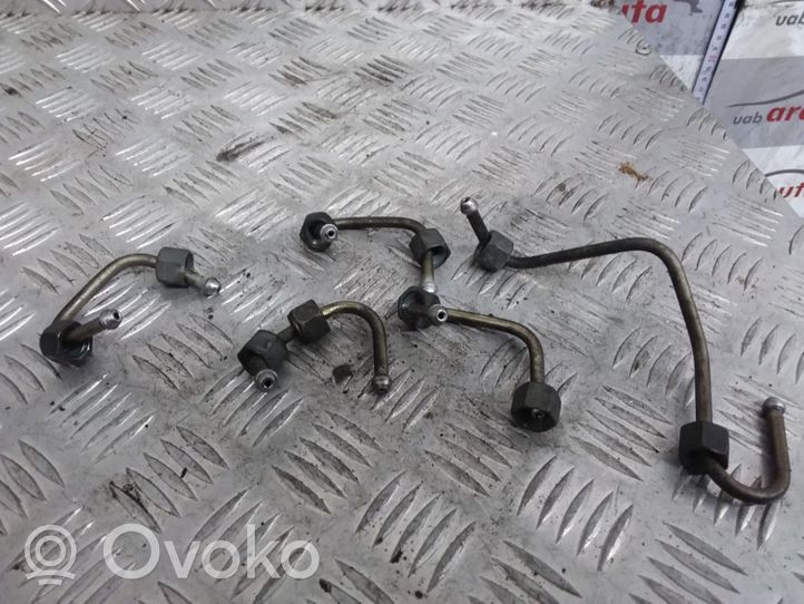 Renault Scenic II -  Grand scenic II Fuel injector supply line/pipe Z928