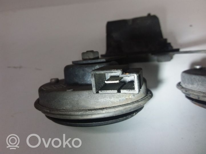 Toyota Avensis T270 Signal sonore 8650005011