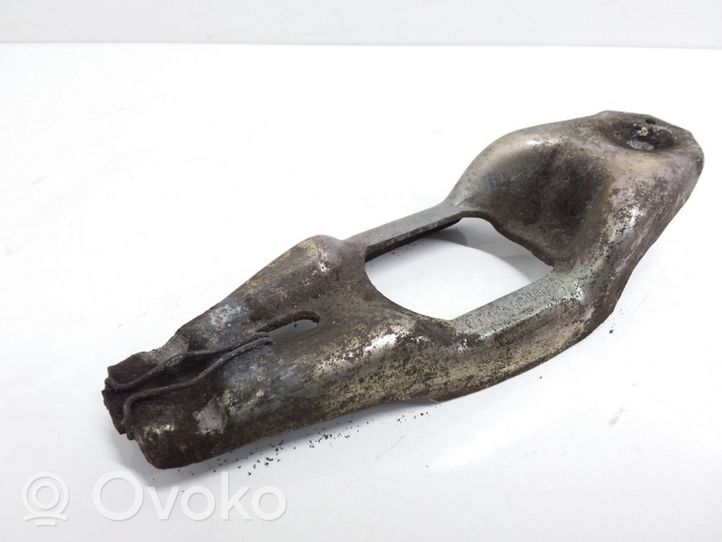 Volkswagen PASSAT B5 Clutch release arm fork 012141719B