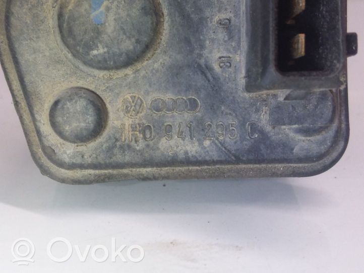 Volkswagen Vento Headlight level adjustment motor 1H0941295C