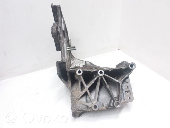 Opel Vectra C Fuel pump bracket 55187918