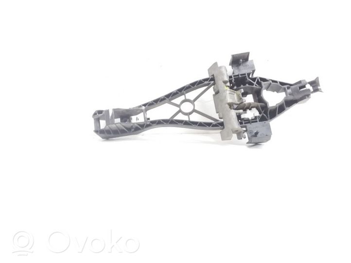 Volvo V50 Takaoven ulkokahvan kehys 30663865