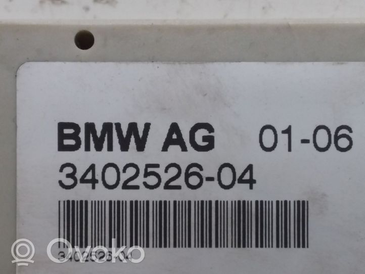 BMW X3 E83 Antenas pastiprinātājs 3042526