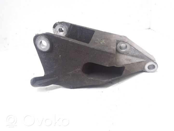 Opel Signum Supporto di montaggio scatola del cambio 9156987