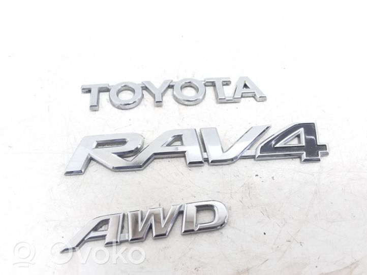 Toyota RAV 4 (XA40) Logo/stemma case automobilistiche 