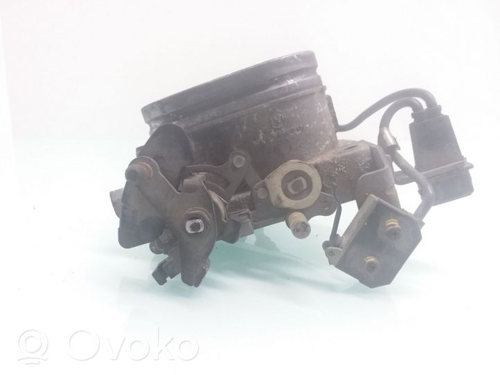 Audi 80 90 B3 Droselinė sklendė 324053063A