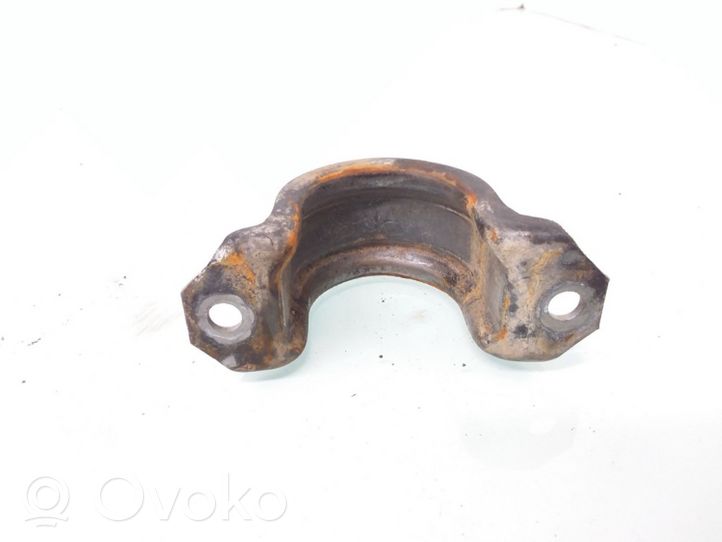 BMW X1 E84 Sway bar bush bracket, front 6787016