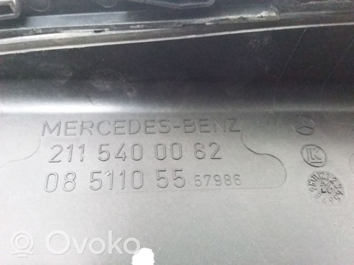 Mercedes-Benz E W211 Coperchio scatola dei fusibili 2115400082