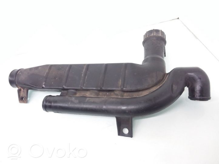 Land Rover Freelander Część rury dolotu powietrza 000170