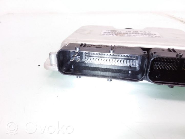 Volkswagen PASSAT B5.5 Sterownik / Moduł ECU 038906019GT