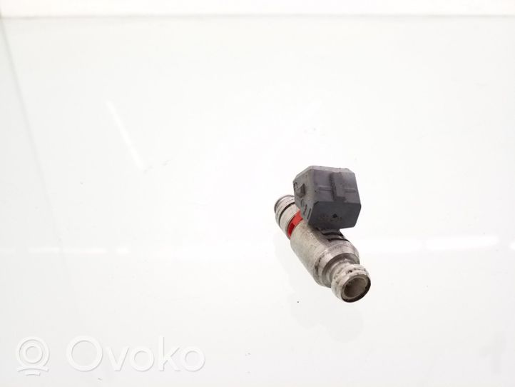 Audi A3 S3 8L Injecteur de carburant 036031C