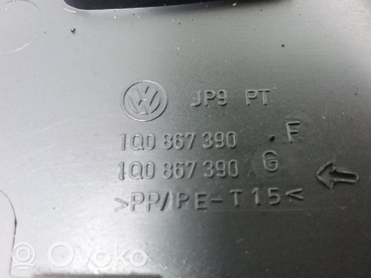 Volkswagen Eos Panel oświetlenia wnętrza kabiny 1Q0867390